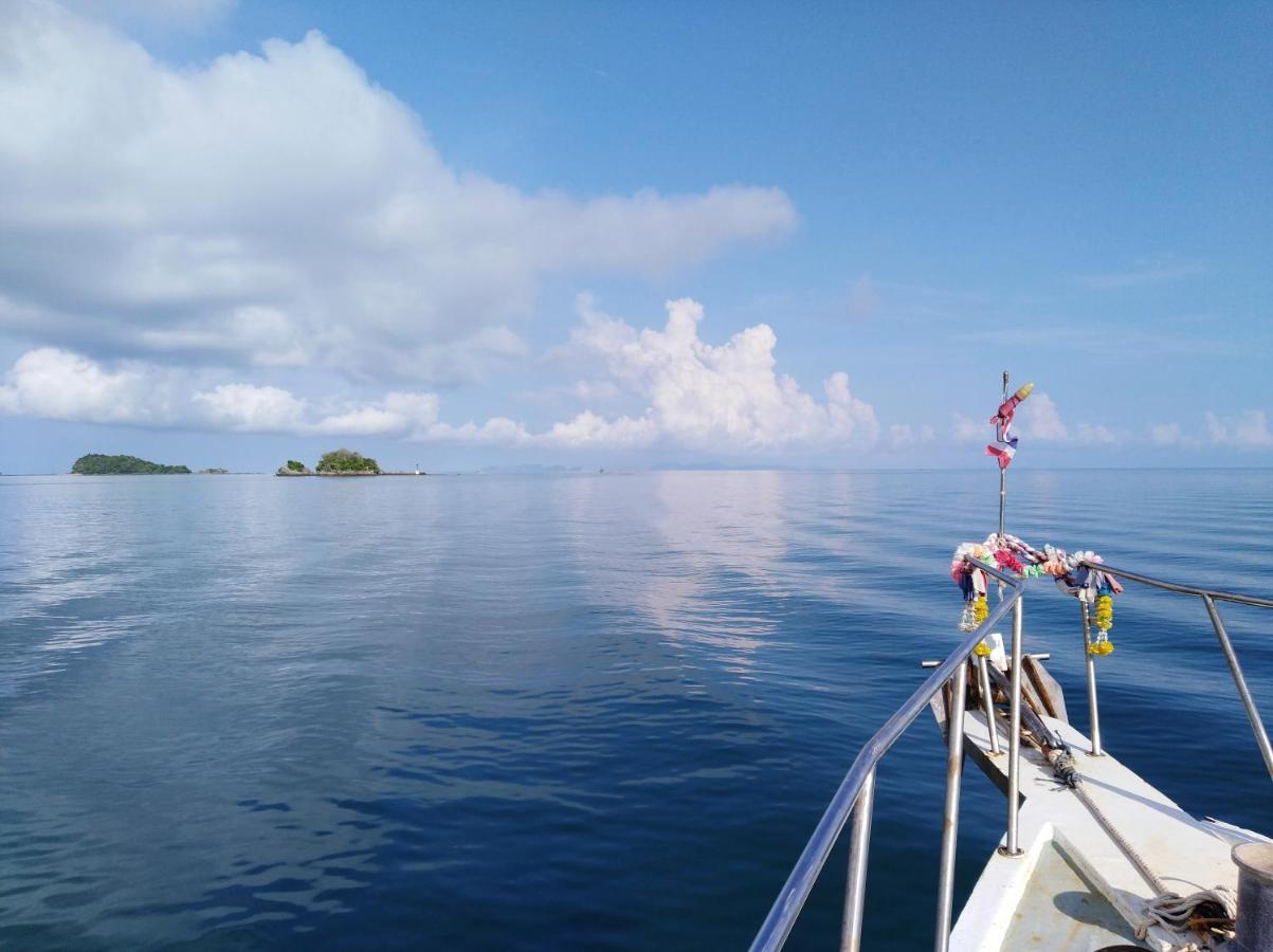 Malee Malee Guesthouse Koh Lanta Ngoại thất bức ảnh