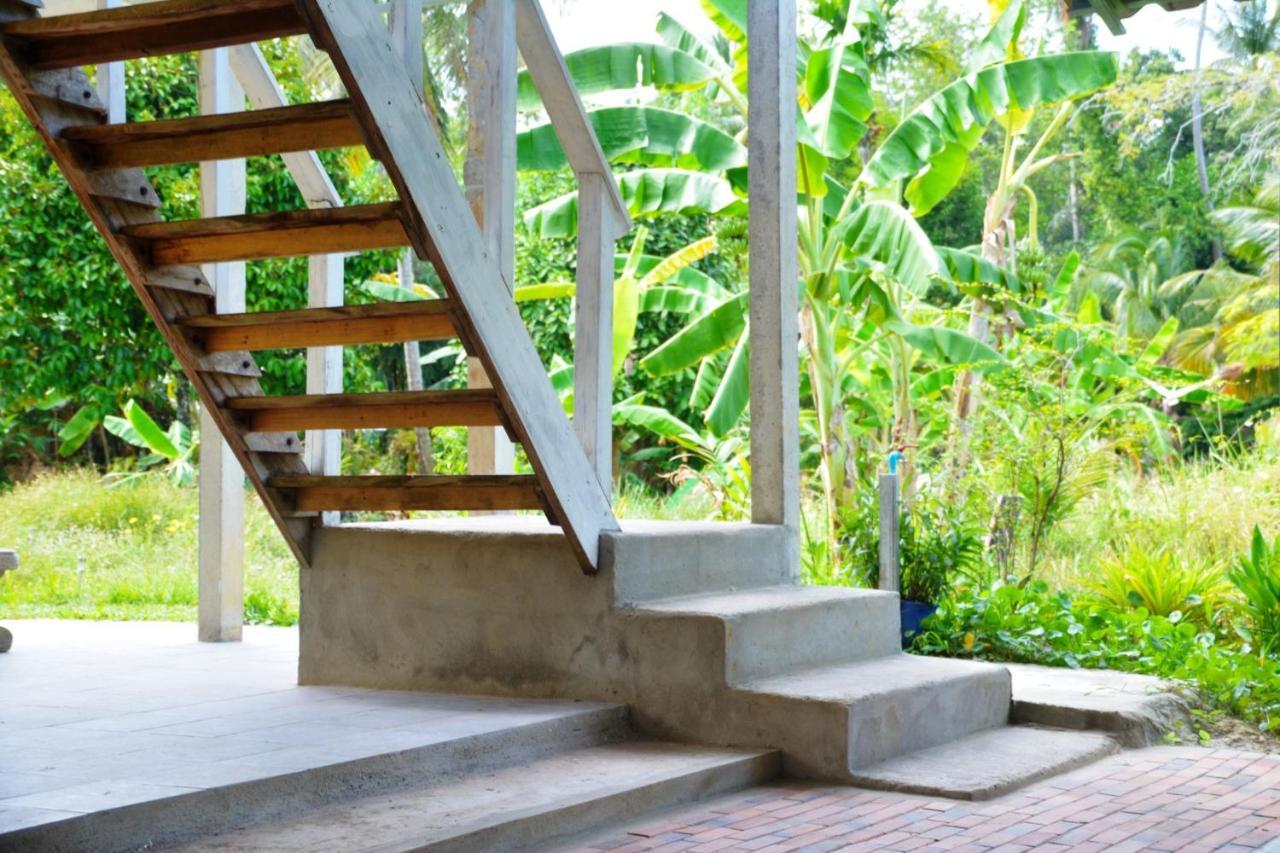 Malee Malee Guesthouse Koh Lanta Ngoại thất bức ảnh