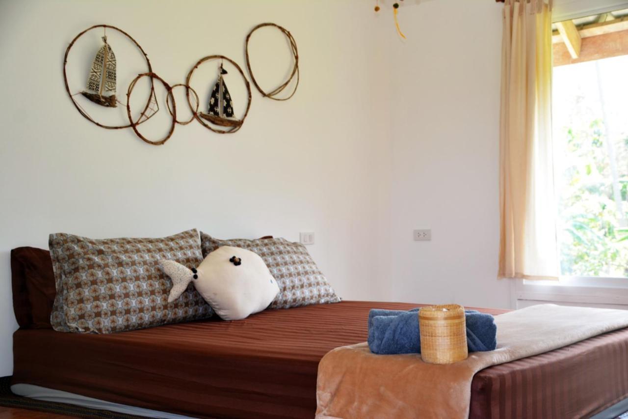Malee Malee Guesthouse Koh Lanta Ngoại thất bức ảnh