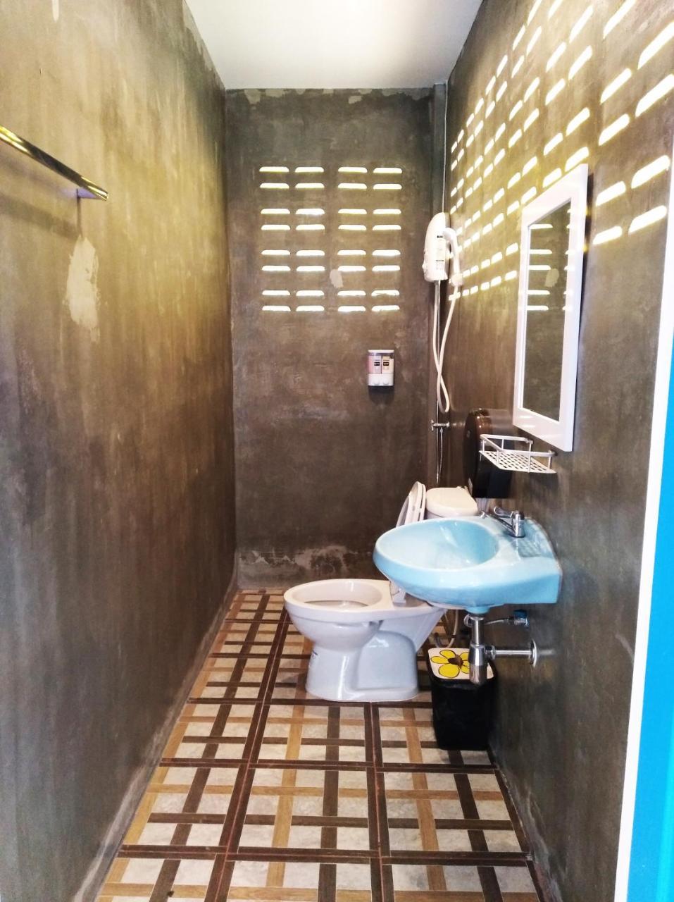 Malee Malee Guesthouse Koh Lanta Ngoại thất bức ảnh